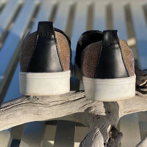 👟MIA SPARKLY GOLD & BLACK LOAFERS in size 7. Excellent Condition! - Picture 6 of 6